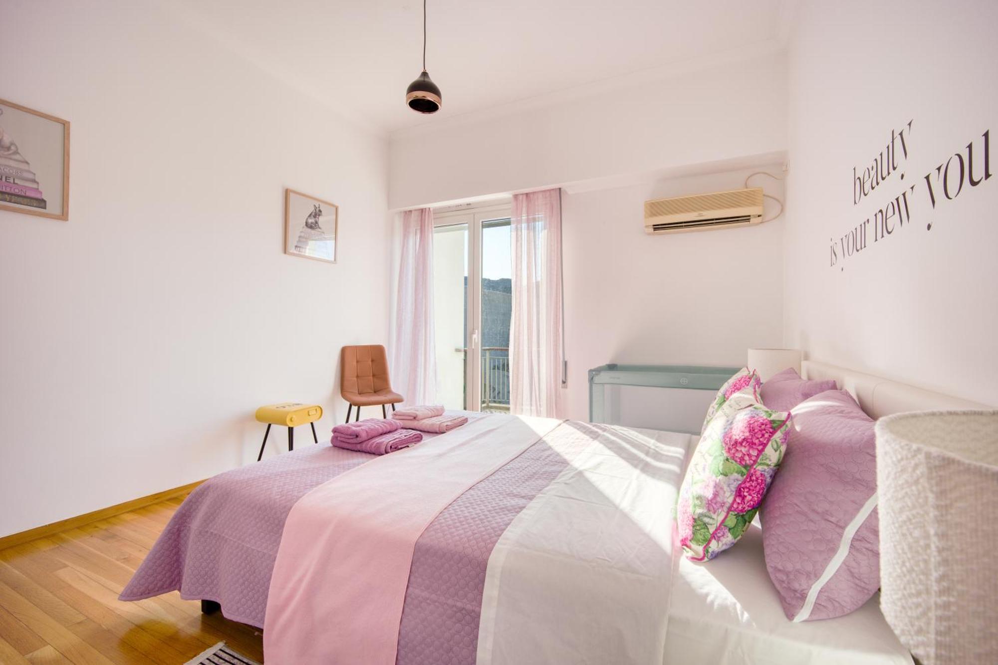 Royal Embassy Apartment Athens