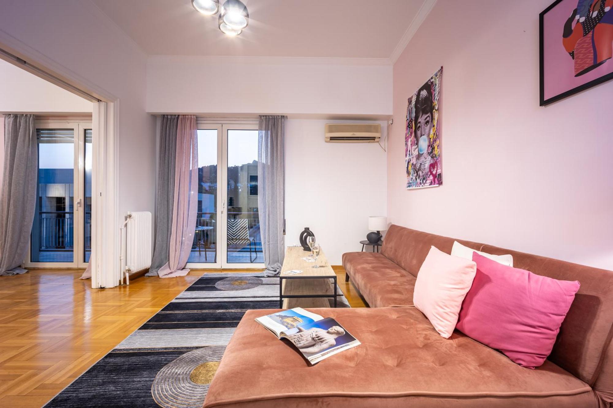 Royal Embassy Apartmán *