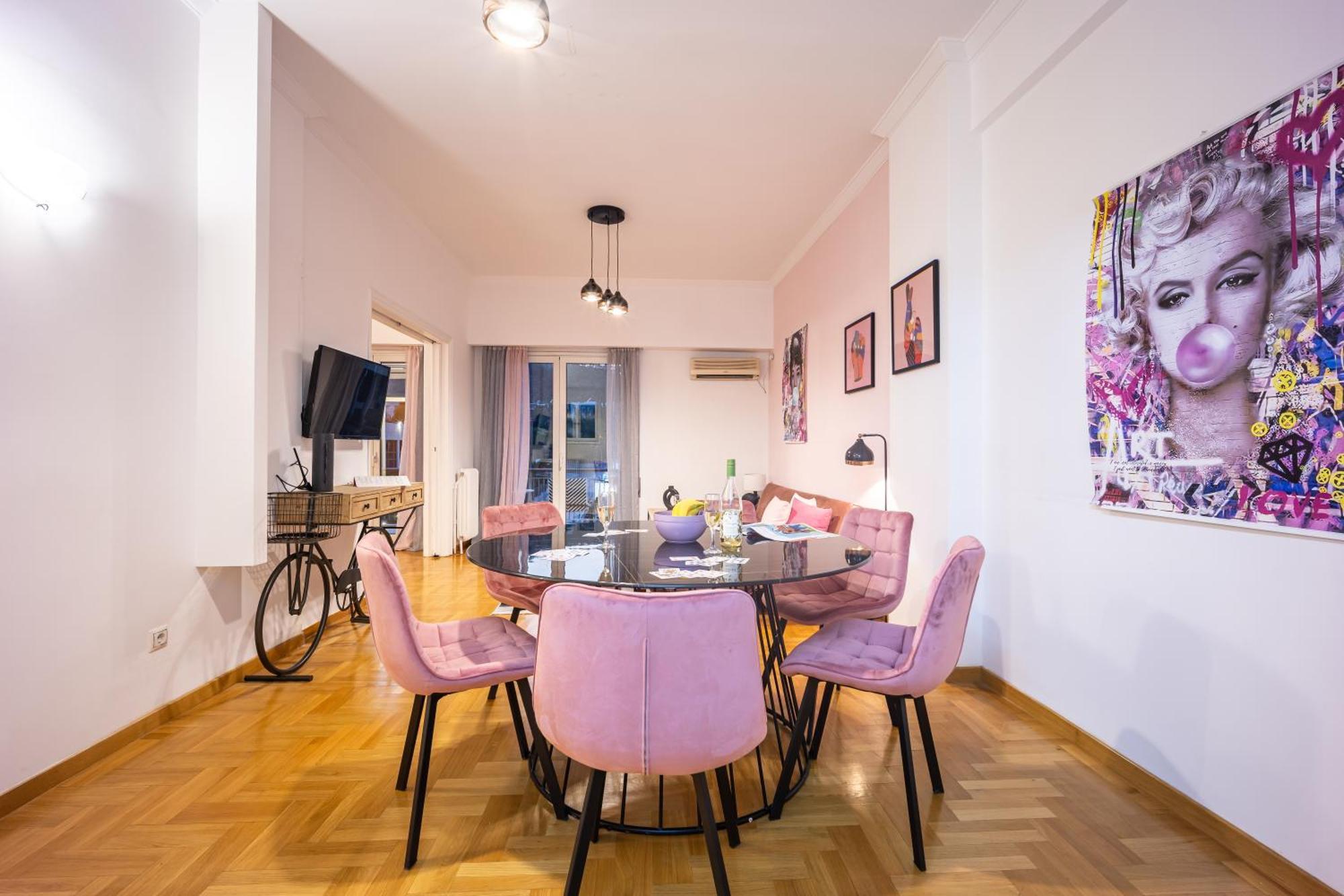 Royal Embassy Apartmán Atény